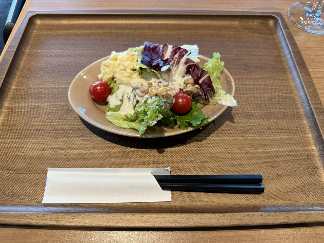 サラダバーとかあると自分の超テキトーな性格を思い知らされる @ The 30th Dining Bar