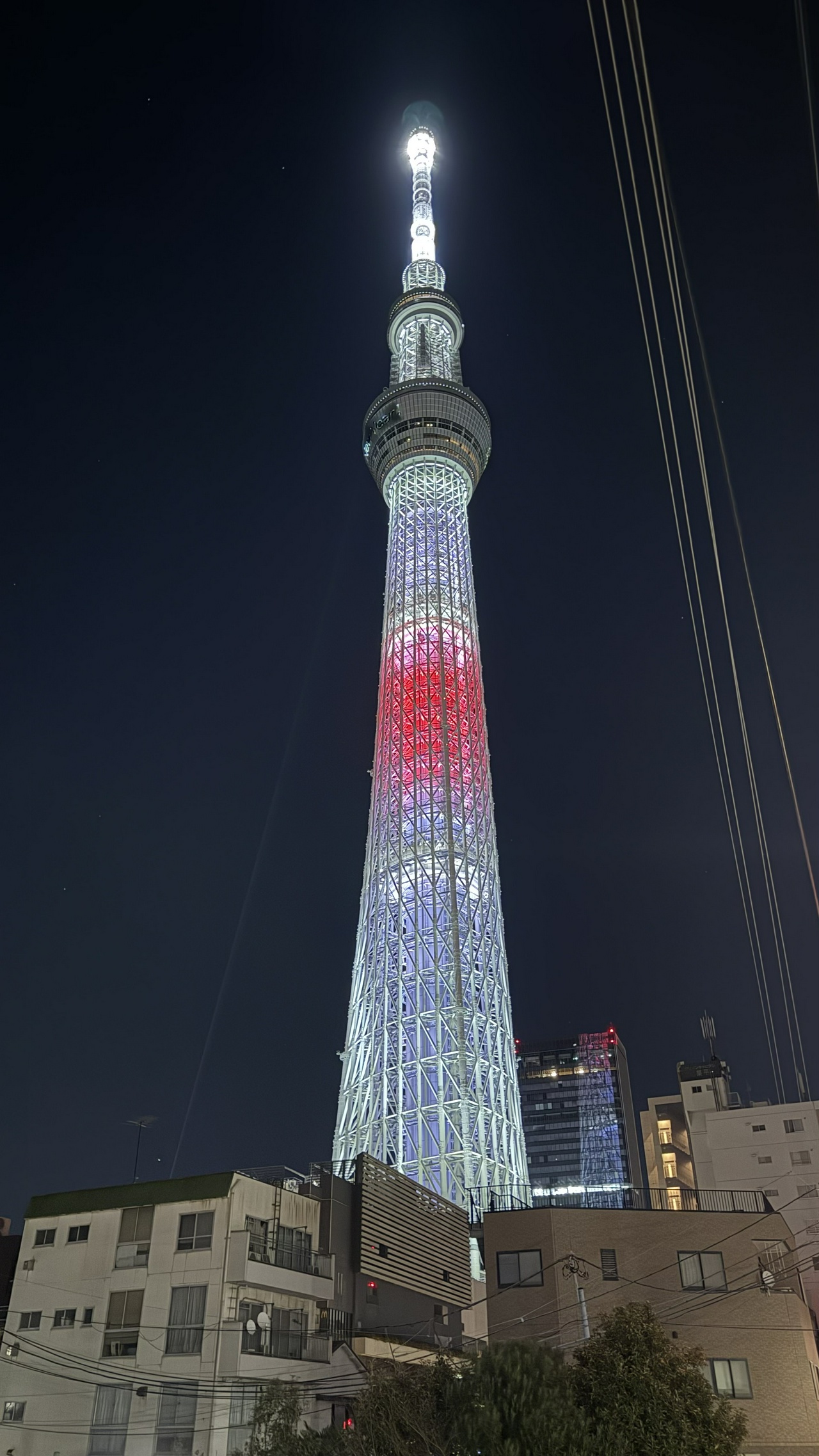 2025年元日未明の東京スカイツリー
