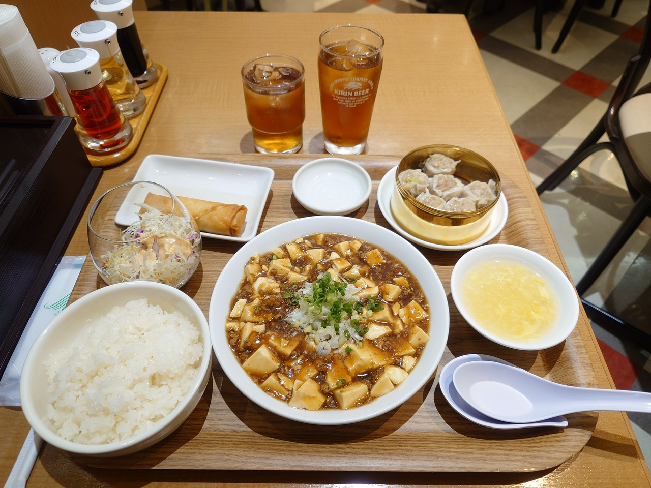 「崎陽軒 中華食堂」の麻婆豆腐定食