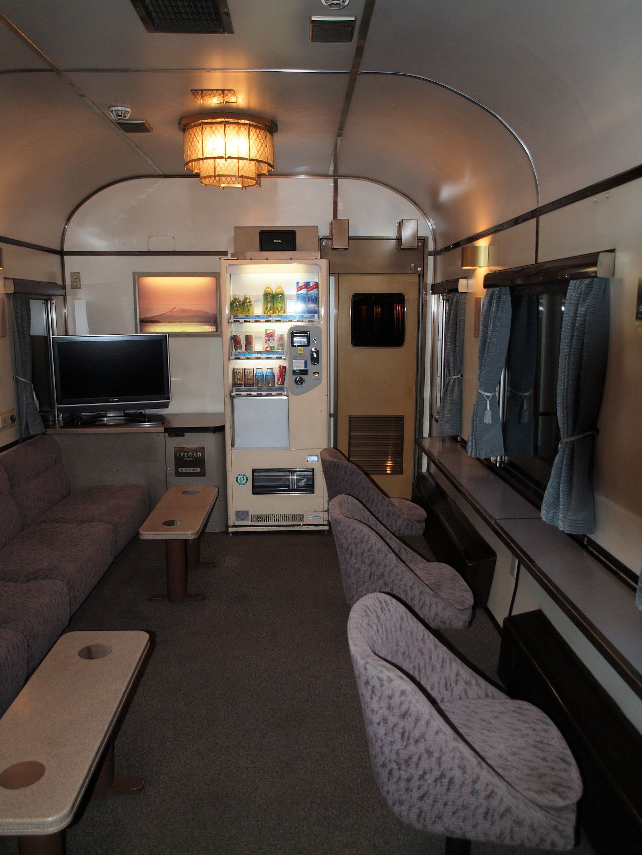 寝台特急「北斗星」のミニサロン