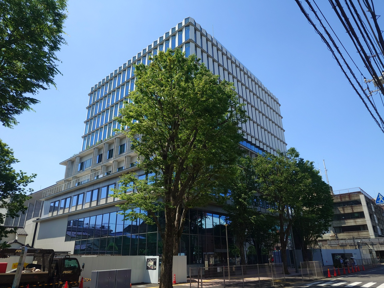 世田谷区役所本庁舎1期棟