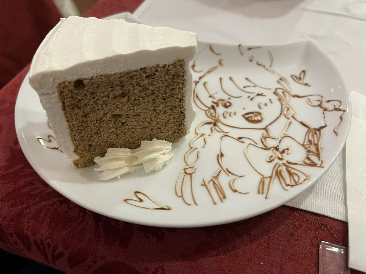 ワンダーパーラーカフェのフードセット(食後のデザート「紅茶のシフォンケーキ」)